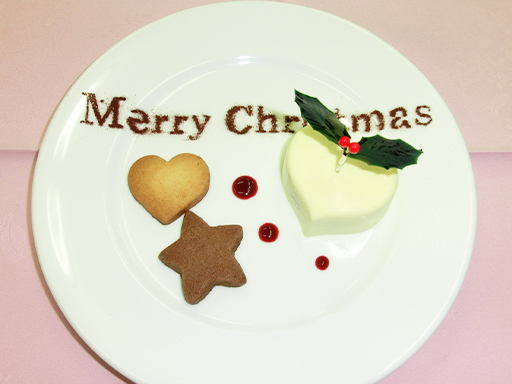 クリスマスのスペシャルデザート～バニラのケーキ